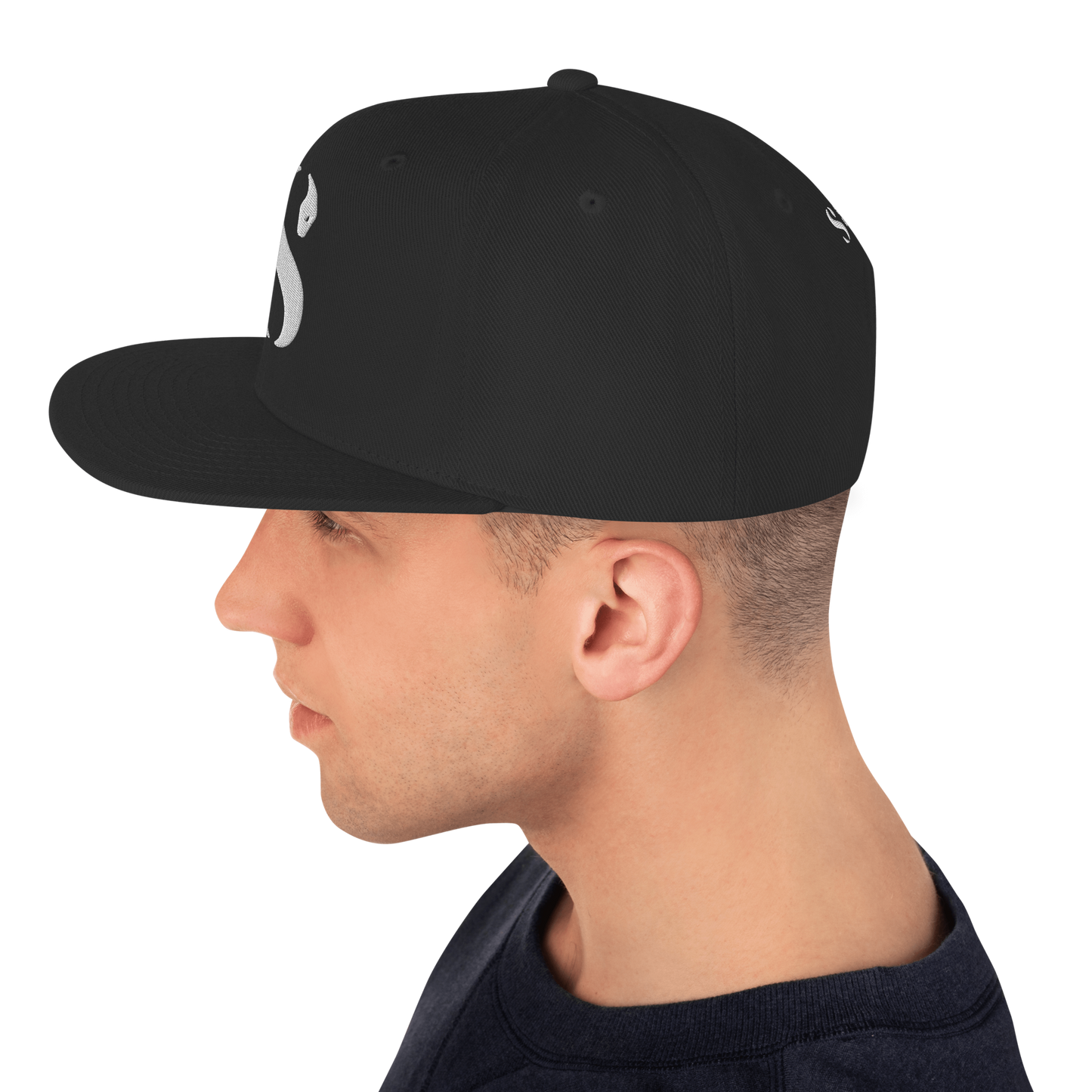 Snapback Zwart -Geborduurd logo