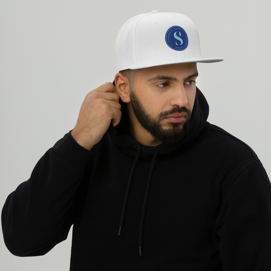 Snapback Wit - Geborduurd logo